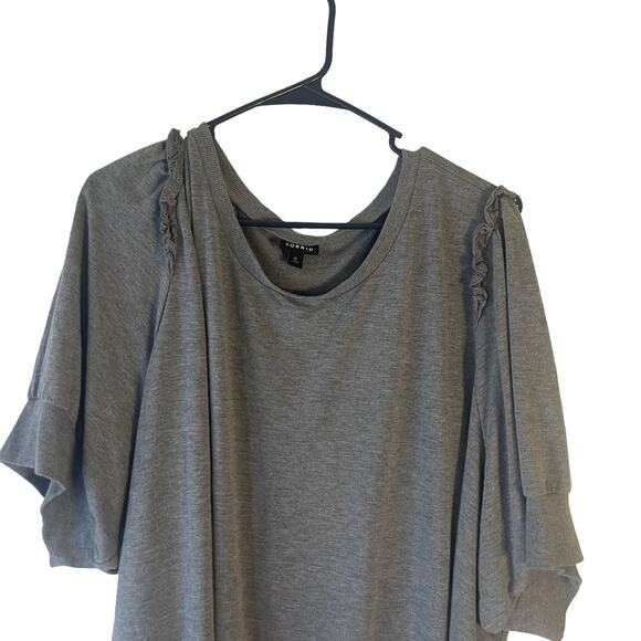 Torrid Women's Plus Size 5 Grey Elbow Sleeve Eyelet Flutter Sweater - Picture 2 of 8